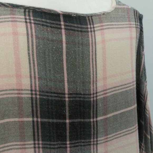 Ivy Jane Plaid Poncho Women's One Size Pink Gray Tassel Trim Shoulder Cutouts - Picture 7 of 9